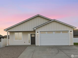 227 Parkside Pl, Ephrata, WA 98823