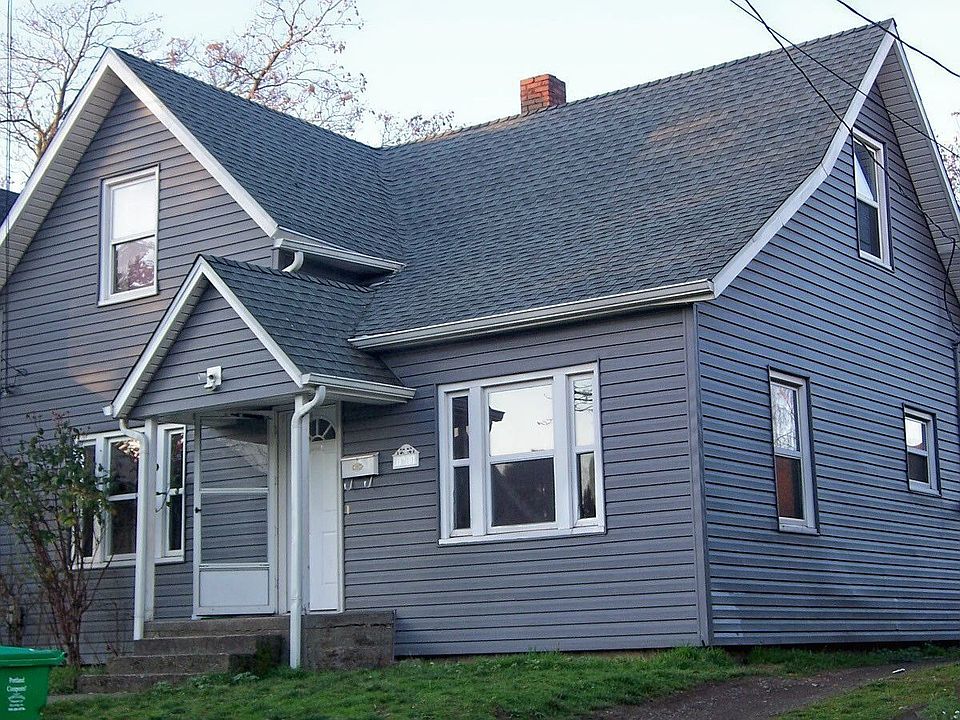 Cute 2 Story With Basement!