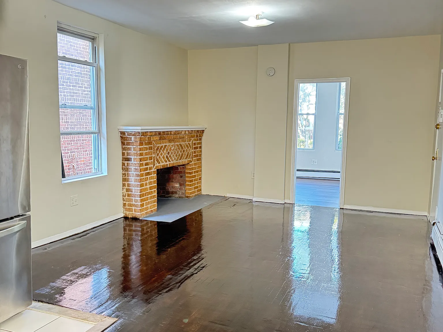 3 bed, $3,700 — Photo 2