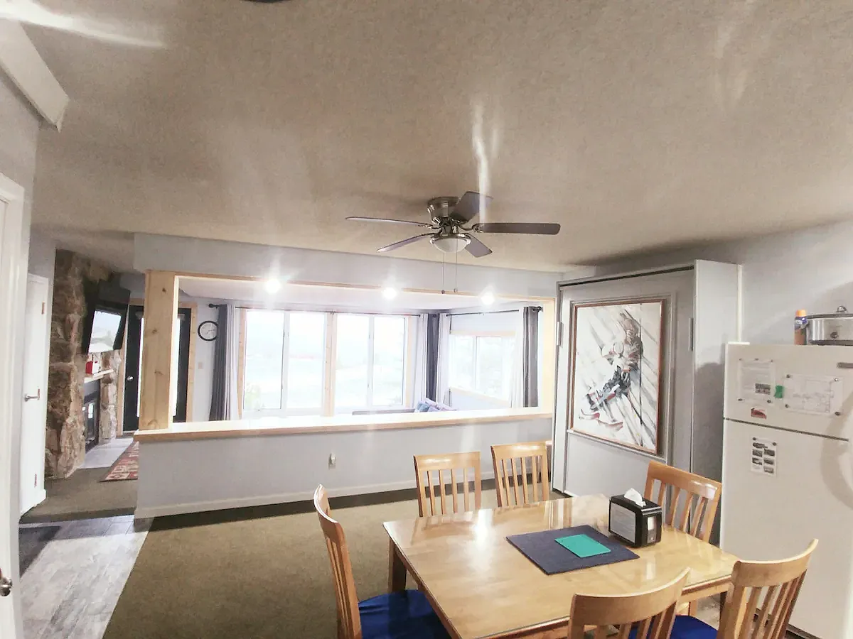 2 bed, 1.5 bath, 867 sqft, $2,150 — Photo 1
