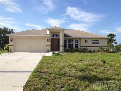 3731 16th St W, Lehigh Acres, FL, 33971
