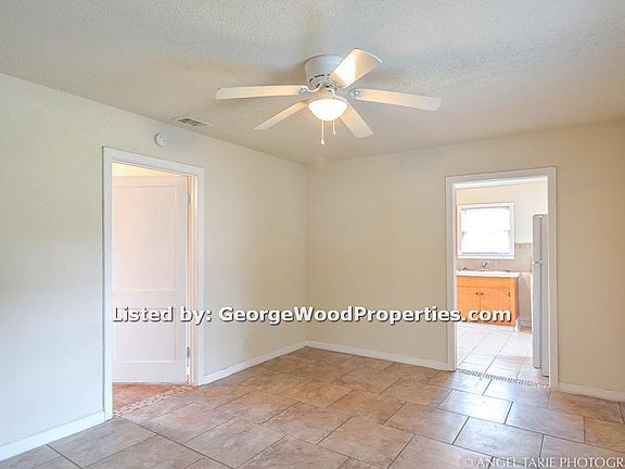 2nd image of 1018 Meyer St