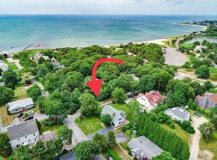 33 Harbor Rd, Hyannis, MA 02601