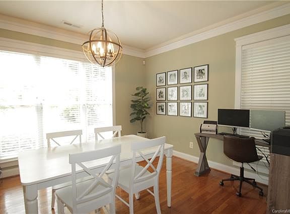 2nd image of 16415 Kelly Park Cir