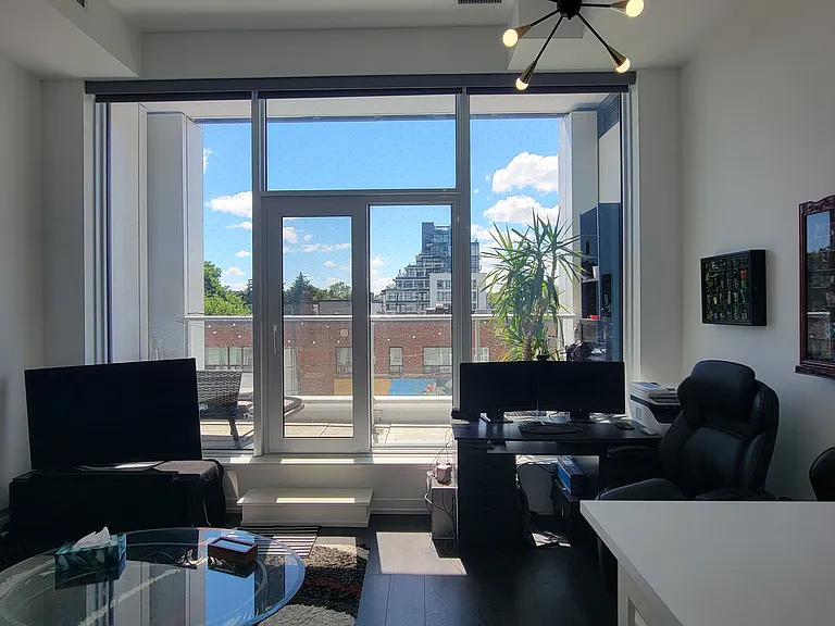 2020 Bathurst St #210 — Photo 5