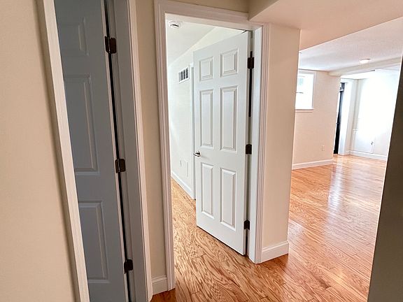3rd image of 7 Chauncy St #1
