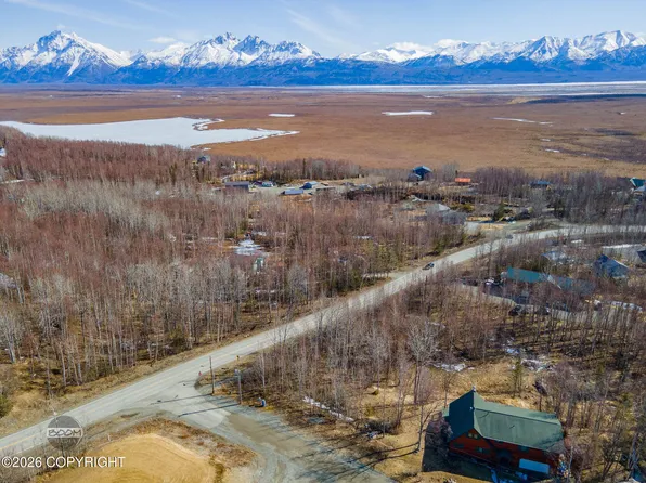 1160 E Chugach View Dr, Wasilla, AK 99654