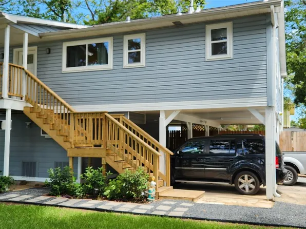 1002 Staples Ave, Seabrook, TX 77586