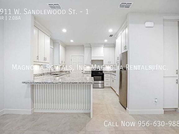 5th image of 2911 W Sandlewood St #1