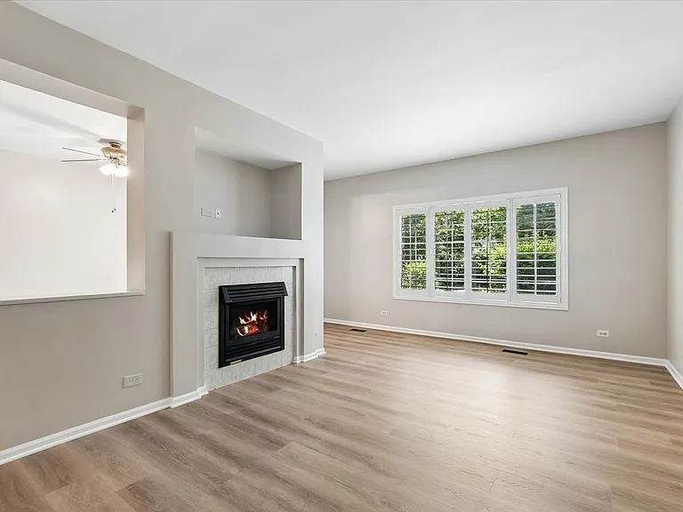 53 Braxton Ln #53 — Photo 3