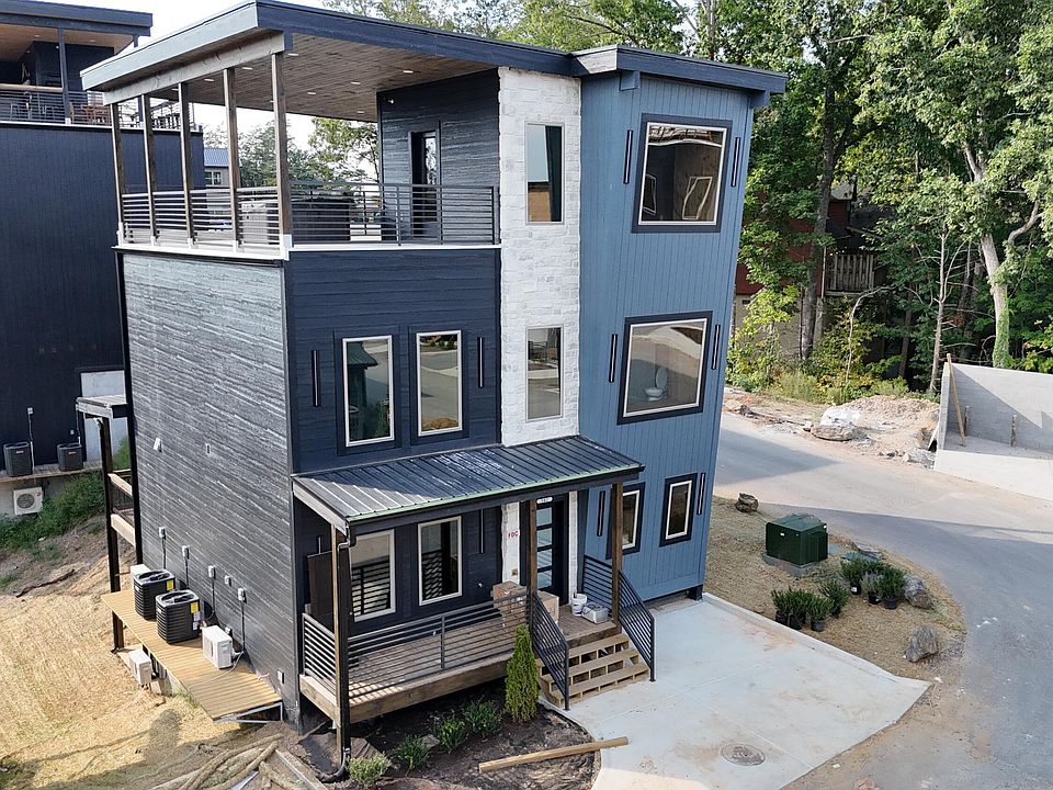1st image of 502 Warbonnet Way
