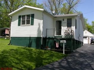 10549 Mert Ave, Saint Ann, MO