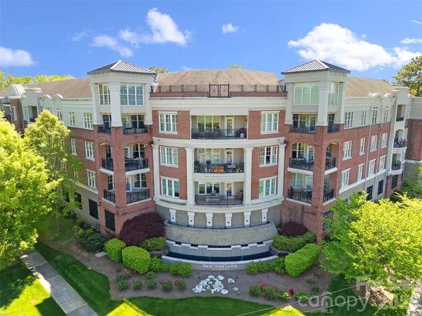 5425 Closeburn Rd APT 215, Charlotte, NC 28210