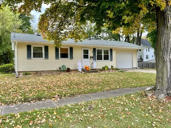 116 Lincoln St, Marshall, MI 49068
