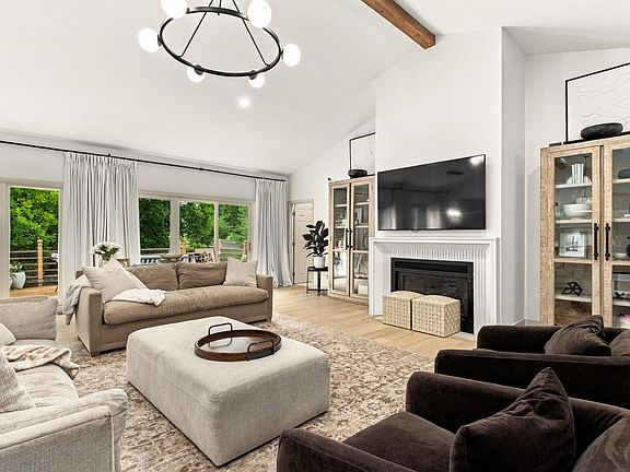 4th image of 8 Prestwick Dr