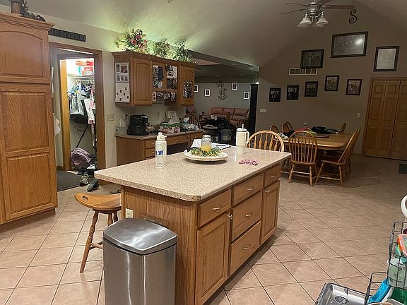 Kitchen & Dining Room