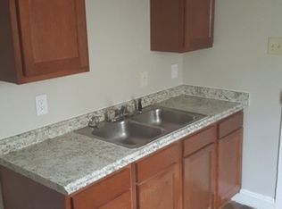 588 S Oakley Ave, Columbus, OH