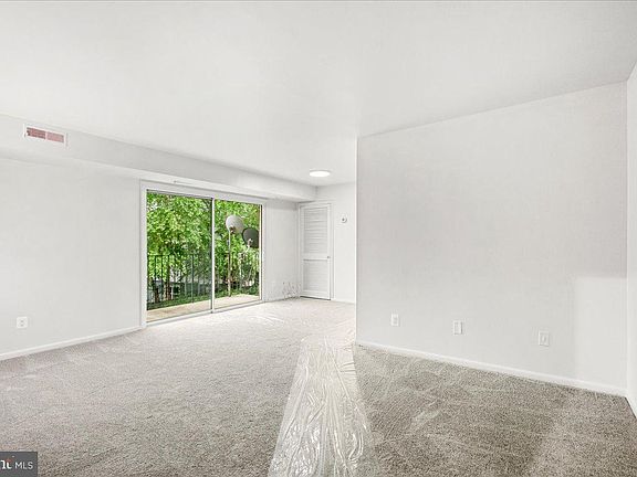 4th image of 3408 25th St S APT 8