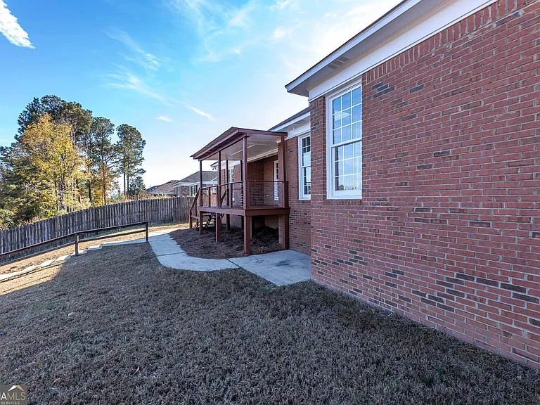 7988 Westlake Dr — Photo 39