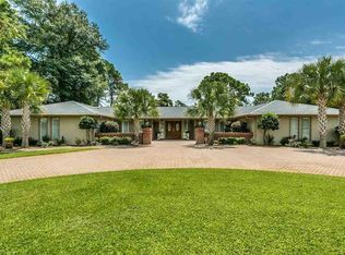9314 Cove Dr, Myrtle Beach, SC 29572