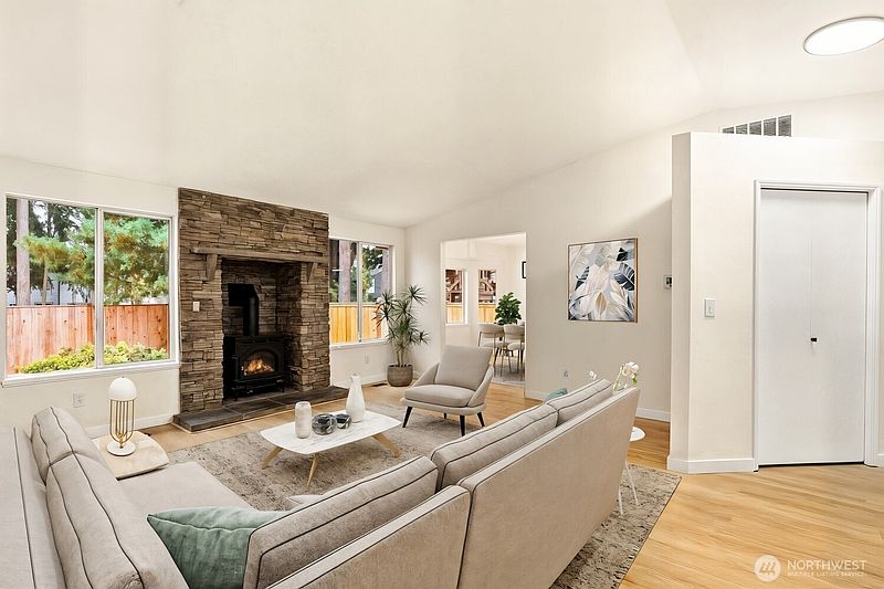 4th image of 22607 SE 273rd Street