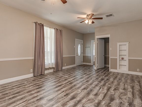3rd image of 211 Taylor Ave