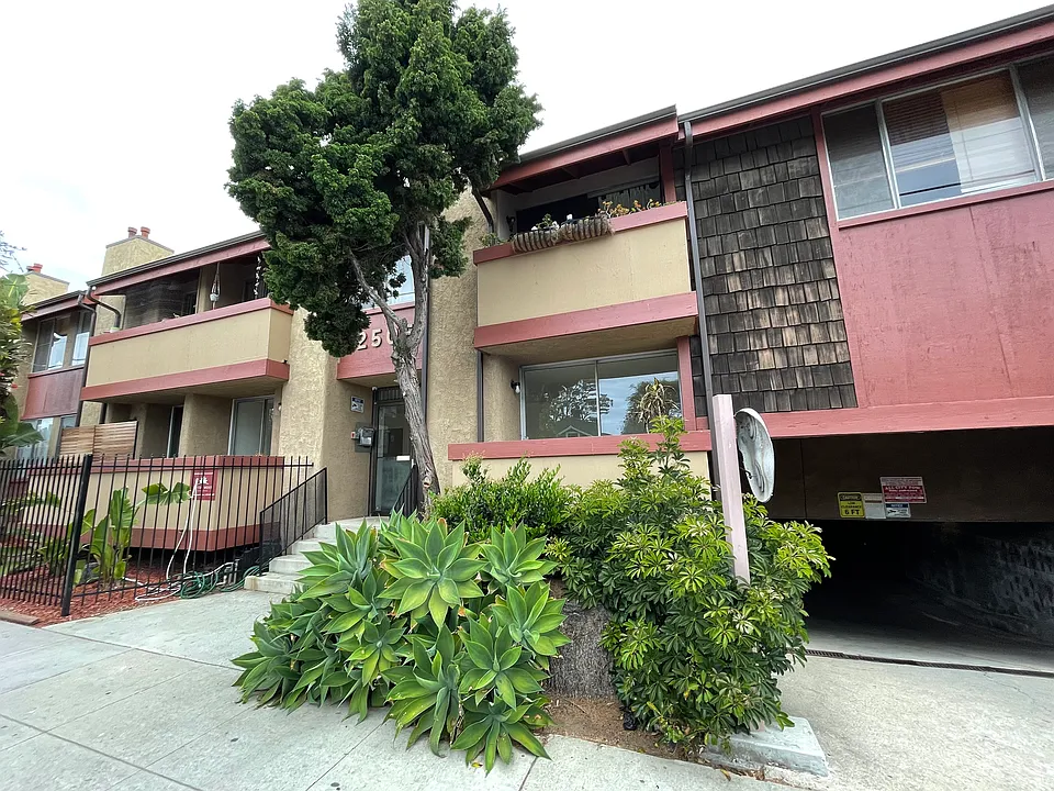 2505 4th Street