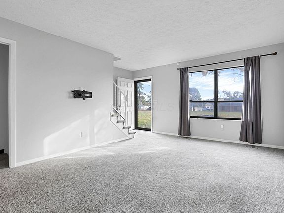 4th image of 3842 Queen Anne Pl #B13