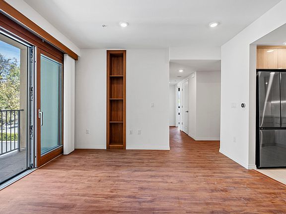 5th image of 5240 Virginia Ave APT 325
