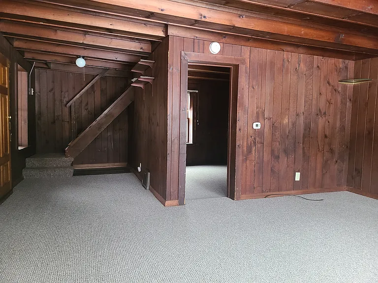 2653 S Mayfield Rd — Photo 12