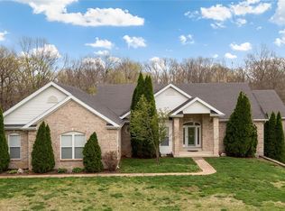 4518 Eagle Estates Dr, Florissant, MO