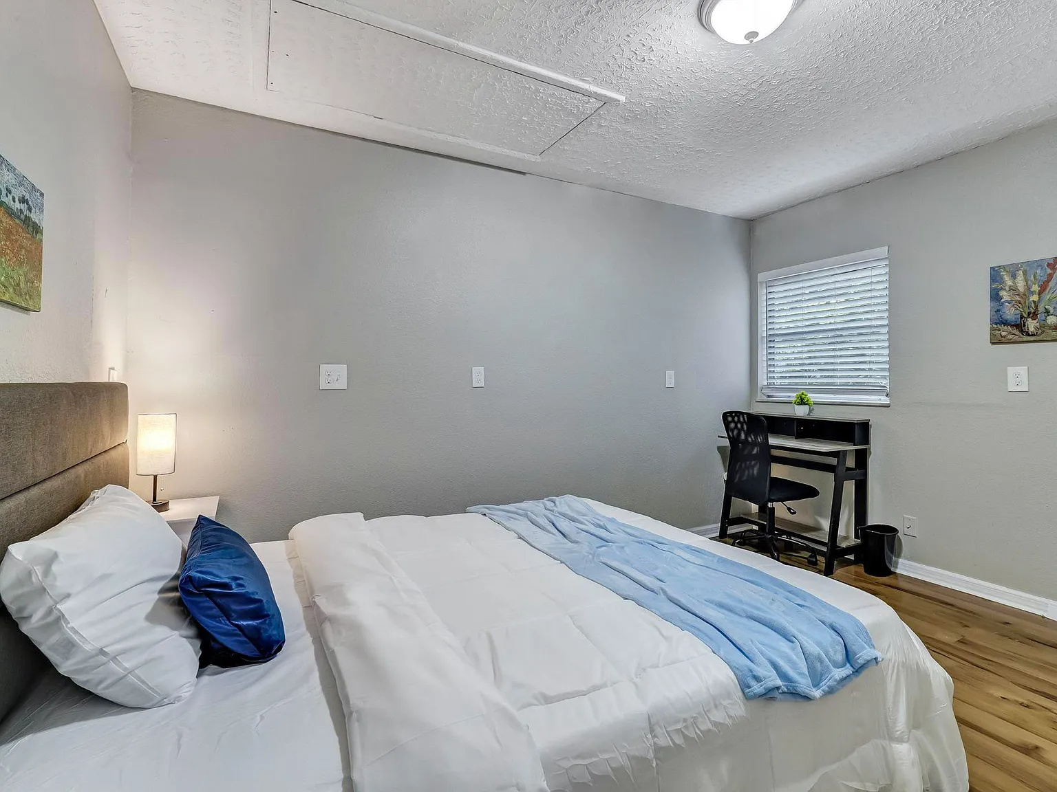 4 bed, 4.0 bath, 2098 sqft, $793 — Photo 2