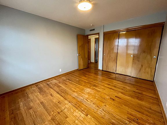 4th image of 1101 N 48th Ave #111118