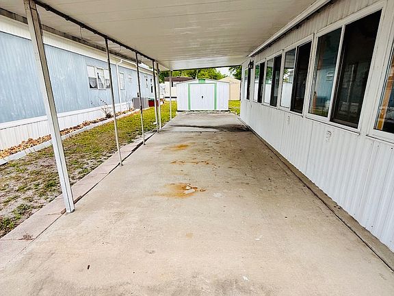 5th image of 240 Inman Dr