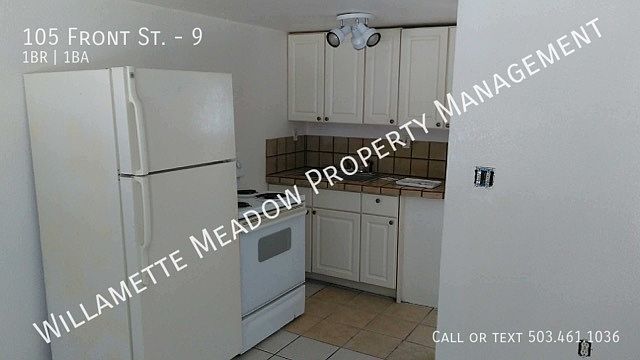2nd image of 105 N Front St Spc 9