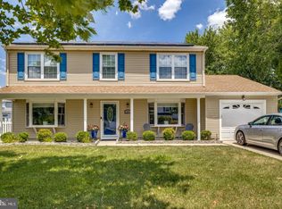 143 Greenbrook Dr, Marlton, NJ 08053