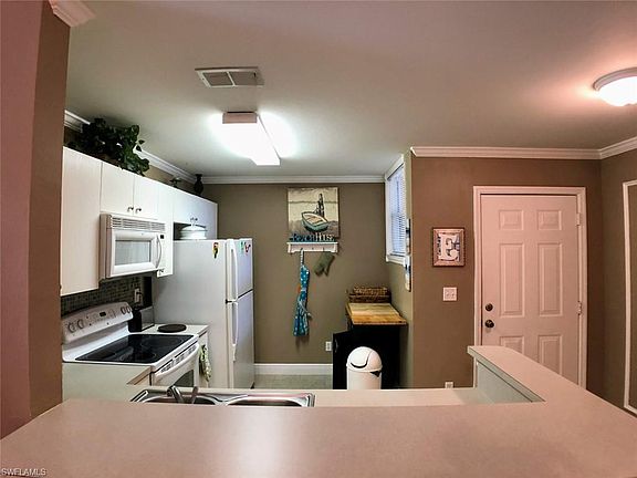 5th image of 4109 Bellasol Cir APT 1115
