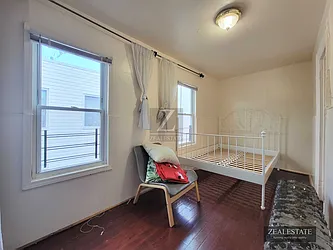 Rented by ZealEstate Group Inc