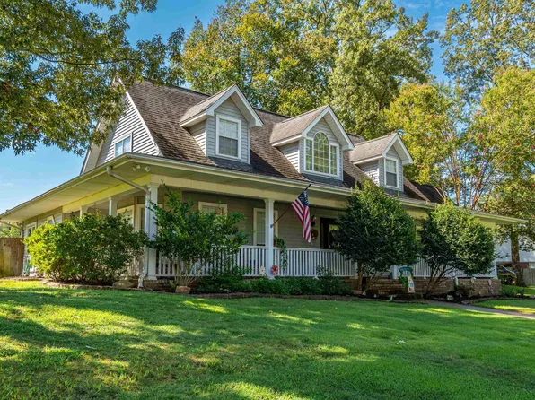 106 Apple Blossom Dr, Arkadelphia, AR 71923