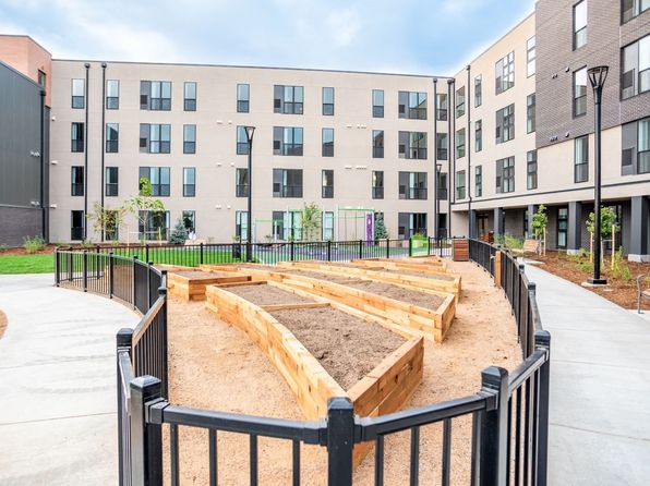 3002 Peoria St APT 211