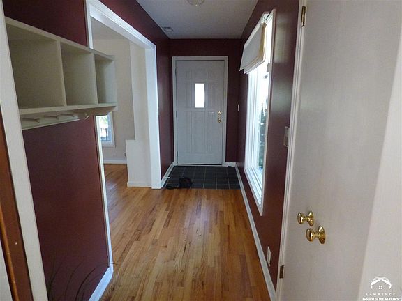 2nd image of 2536 Arkansas St