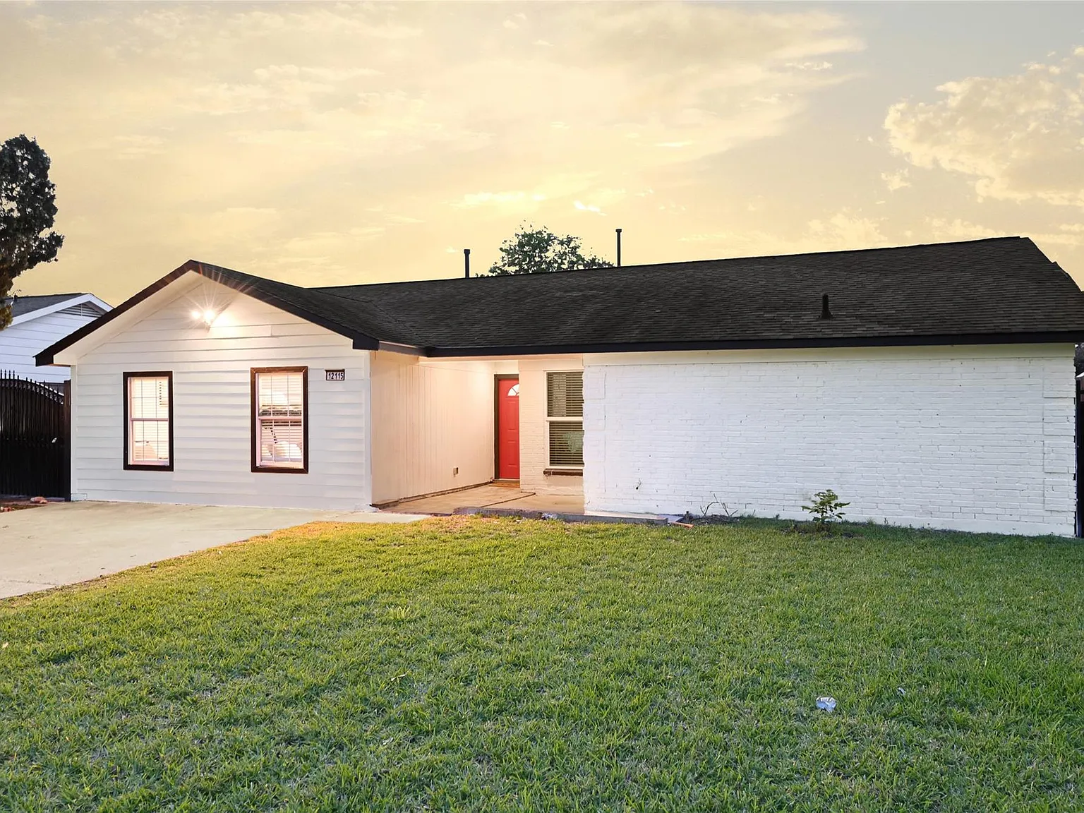5 bed, 2.0 bath, 2209 sqft, $6,000 — Photo 3