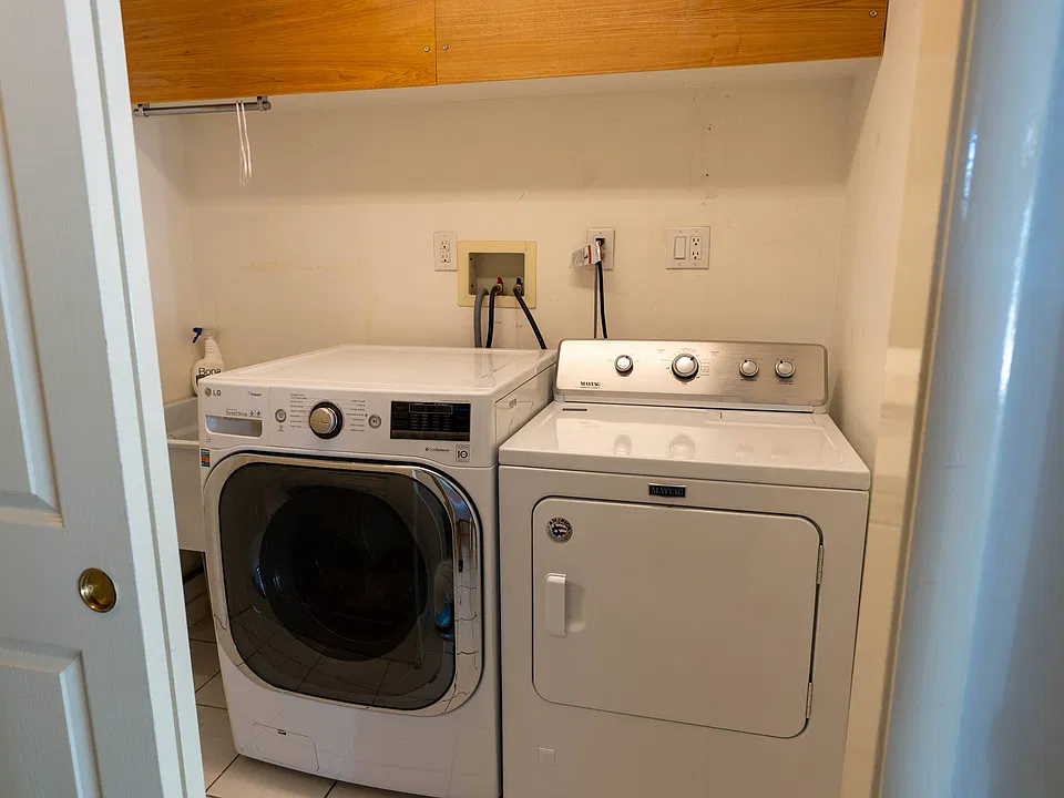 440 Grand Blvd #440