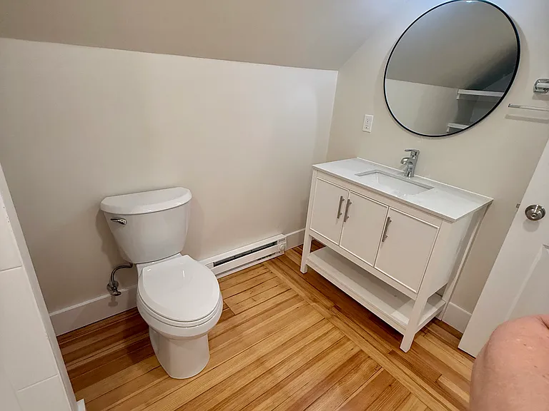 33-35 Leach St #3 — Photo 17
