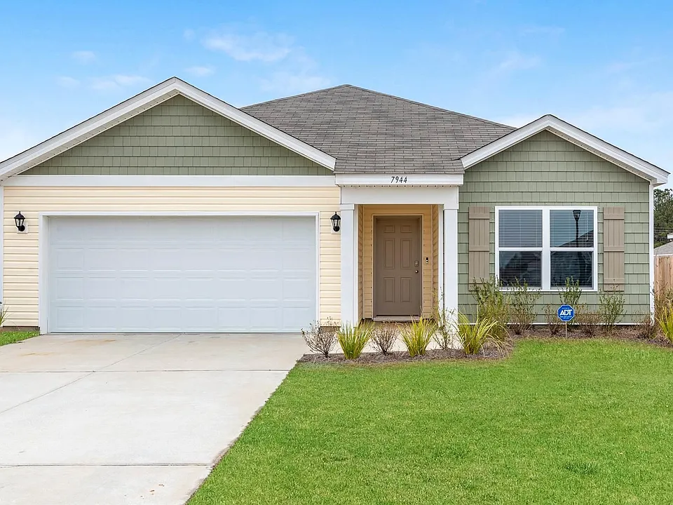 7944 Pickwick Dr