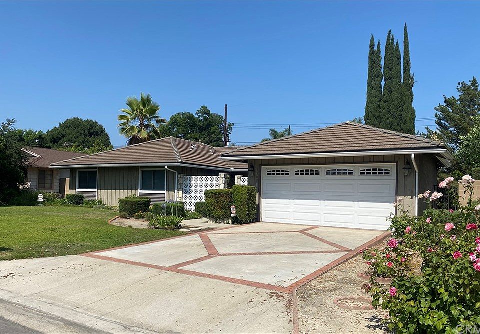 1st image of 1308 Linda Way