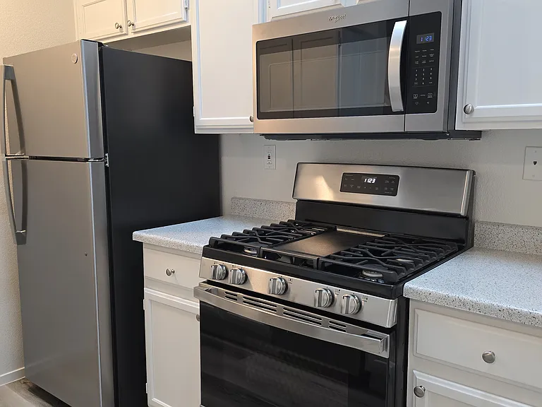 4333 Woodwell St #0 — Photo 5