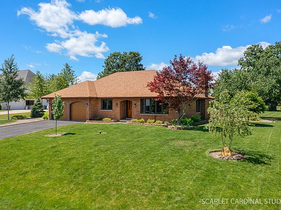 2nd image of 186 Merganser Ln