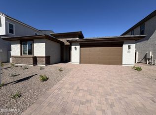 18048 W Larkspur Dr, Goodyear, AZ 85338