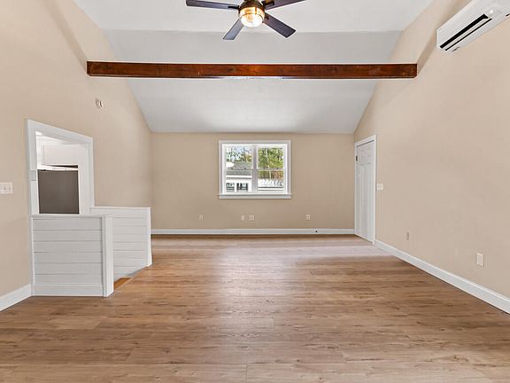 5th image of 203 Saco Avenue